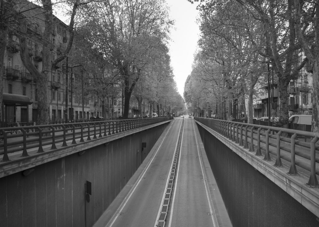 La città sospesa. 9 marzo – 3 maggio 2020 — fotografia 24